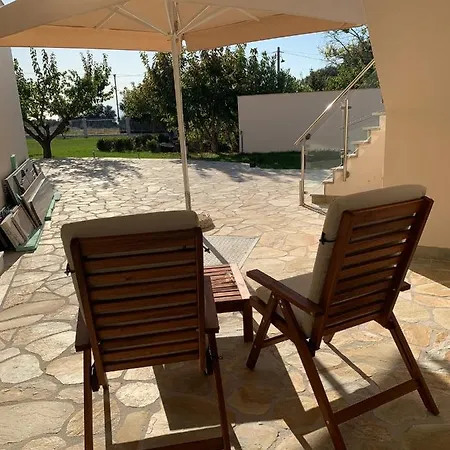 Sofia Apartment *