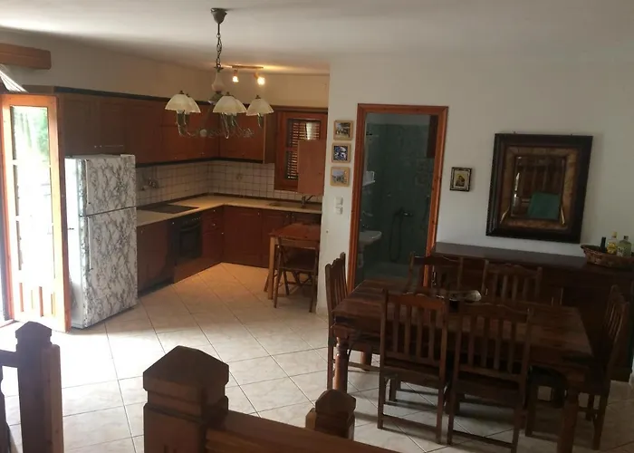 בית נופש Sofia אסטריס